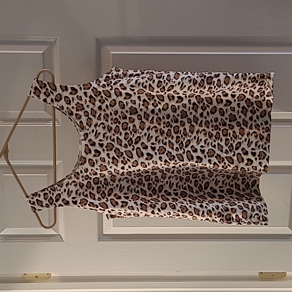 Chico's Leopard Print Microfiber Tank Top Size Large - Picture 4 of 7